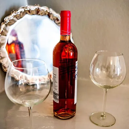 Bonita Santorini Cave Apartmán *