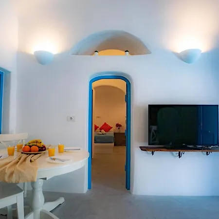 Bonita Santorini Cave Apartment *