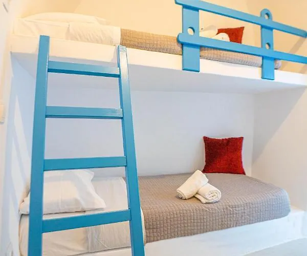 Bonita Santorini Cave * Exo Gonia